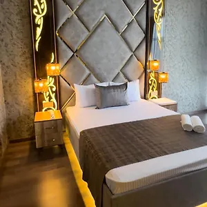 سيتي إن بوتيك باكو